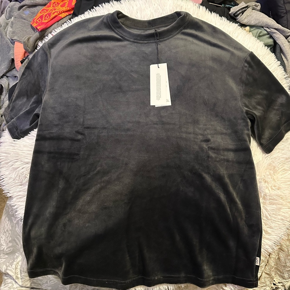 NWT! UGG KINSLEE VELOUR TOP